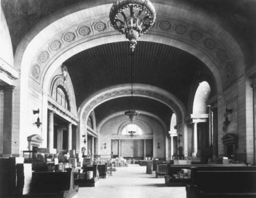 The waiting concourse of Michigan Central in Detroit in Ernie’s time. Photo Michigan Historical Society.