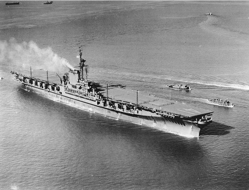 USS_Midway_(CVB-41)_after_commissioning