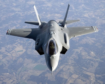 f35