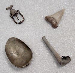 thumb_Governors Land slave quarter artifacts