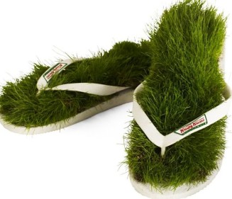 062014-grass-flip-flops2
