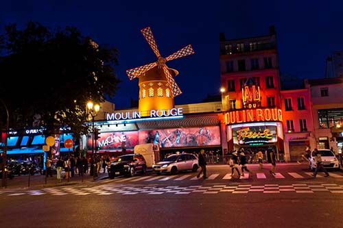 moulin-rouge-by-night-par-112014