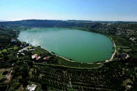 Lago di Averno-122114