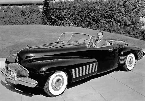 1939_..._Harley_Earl_and_-The_Y_Job-081315