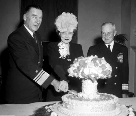Admiral_Blandy_Mushroom_Cloud_Cake-122115